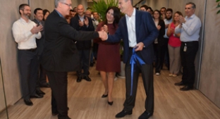 Nick Hampton opens new Tate Lyle Latin America HQ
